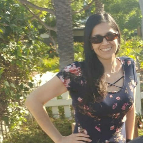 Meet your Posher, Athena - Picture 1 of 1